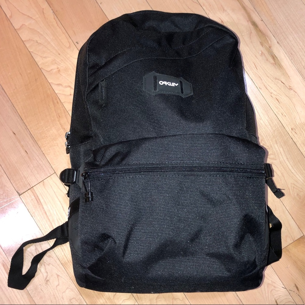 Oakley Street Backpack